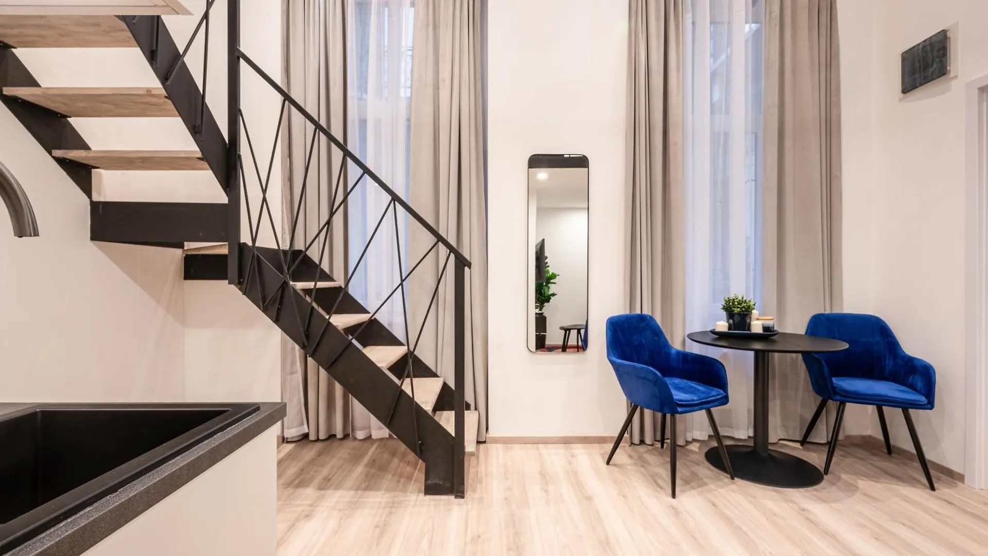 E44 - Erzsebet Boulevard Residence - Best Location By Bqa Budapest